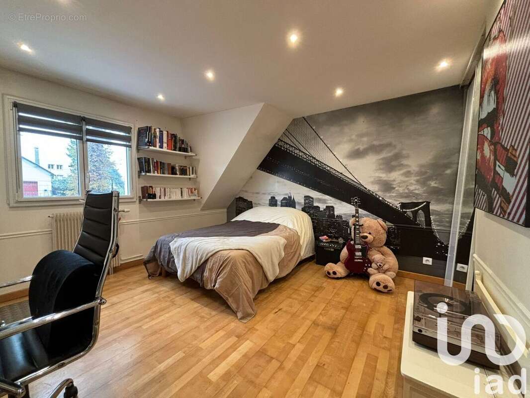 Photo 9 - Maison à VILLIERS-SUR-MARNE