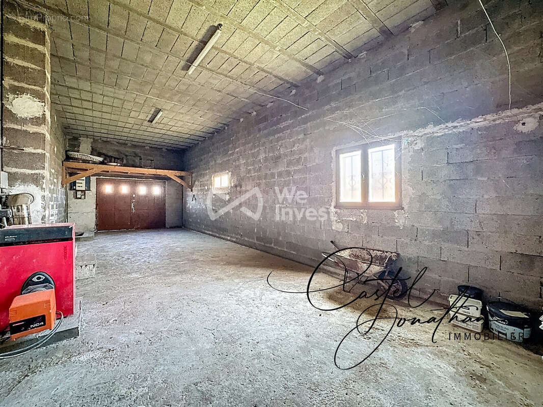 Maison à CLONAS-SUR-VAREZE