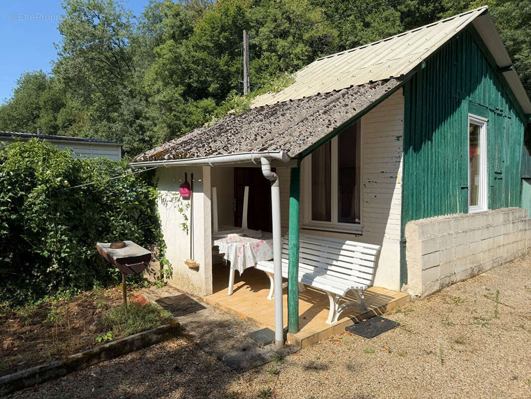 Terrain Saint Benoit 321 m2 - photo 3