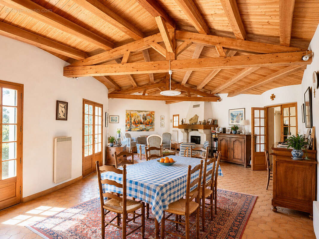 Maison à LA FLOTTE