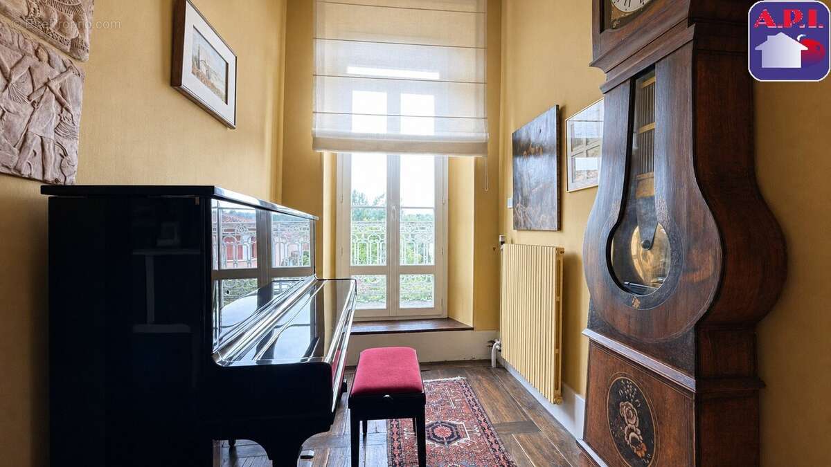 Maison 397 m² à Saint-Girons  - photo 6