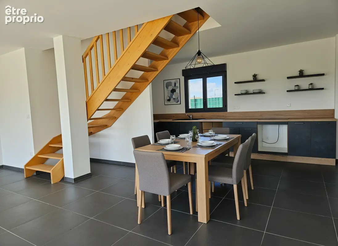 Villa neuve  T6 avec garage et grand jardin - photo 5