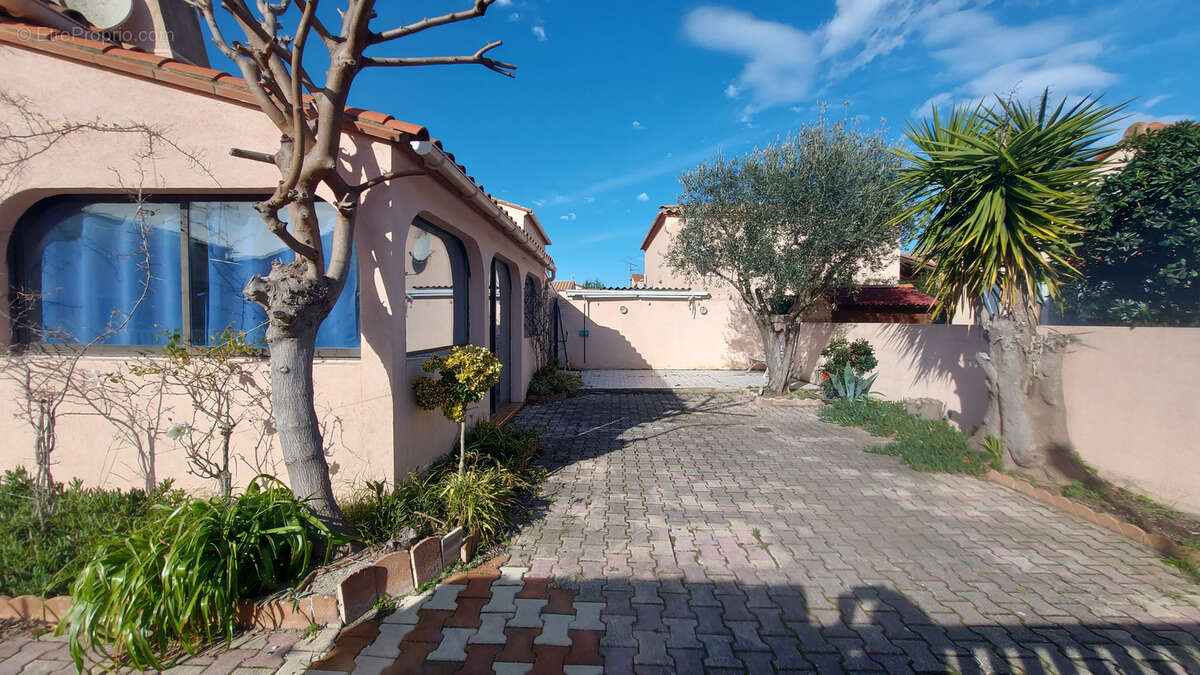 Maison à SAINTE-MARIE