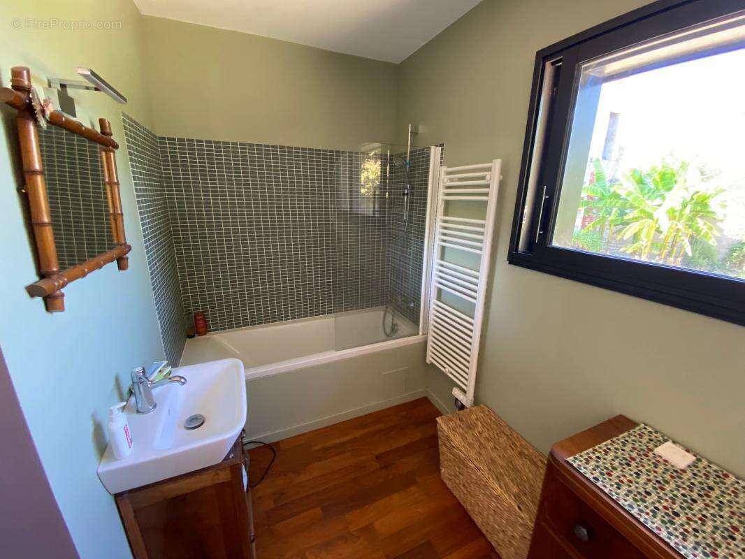 Villa COUP DE COEUR de 2015 de 130 m² avec Piscine couloir de 13x3 sur 2281 m² de Terrain divisible - photo 33