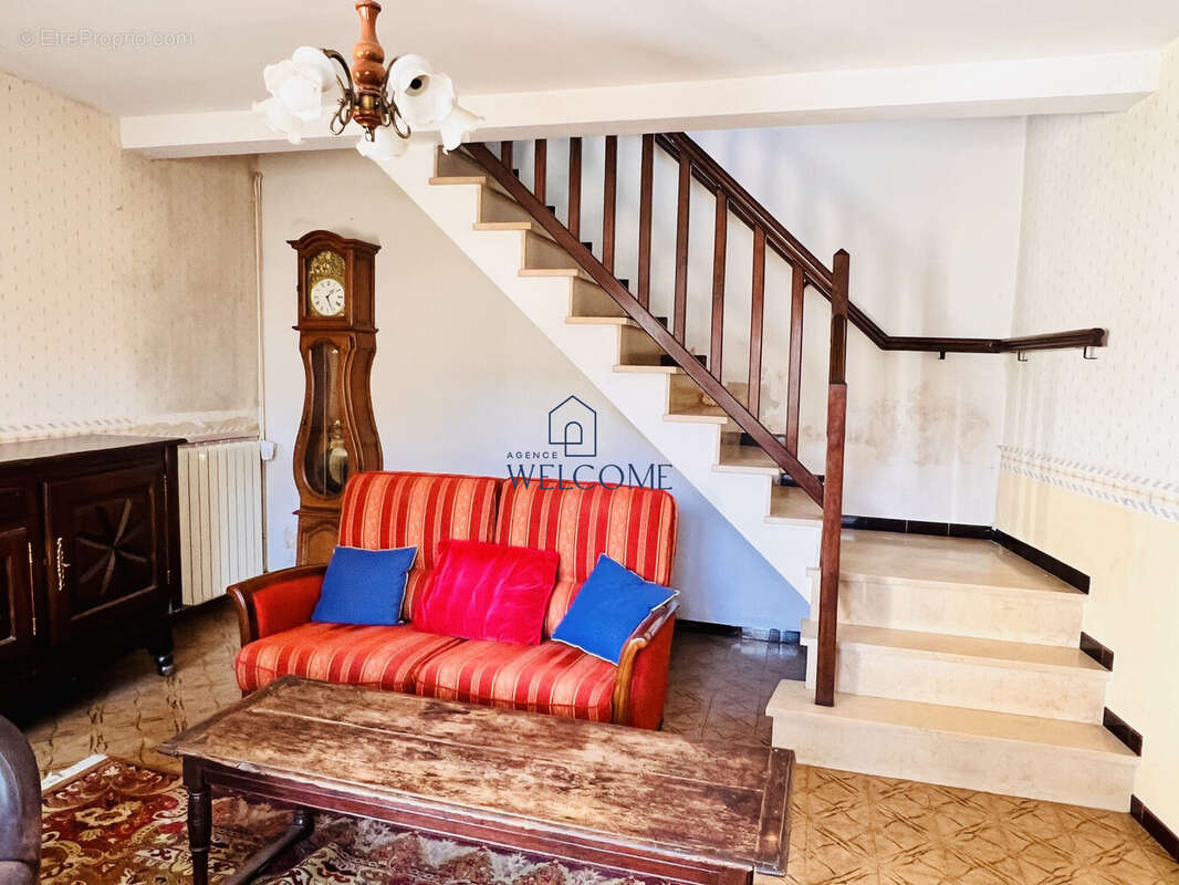 Maison à PONT-SAINT-ESPRIT