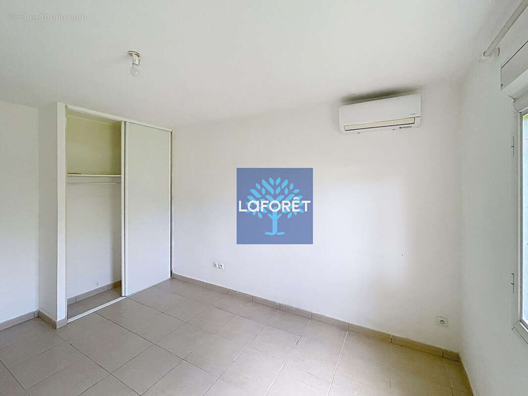 Appartement à LE ROBERT