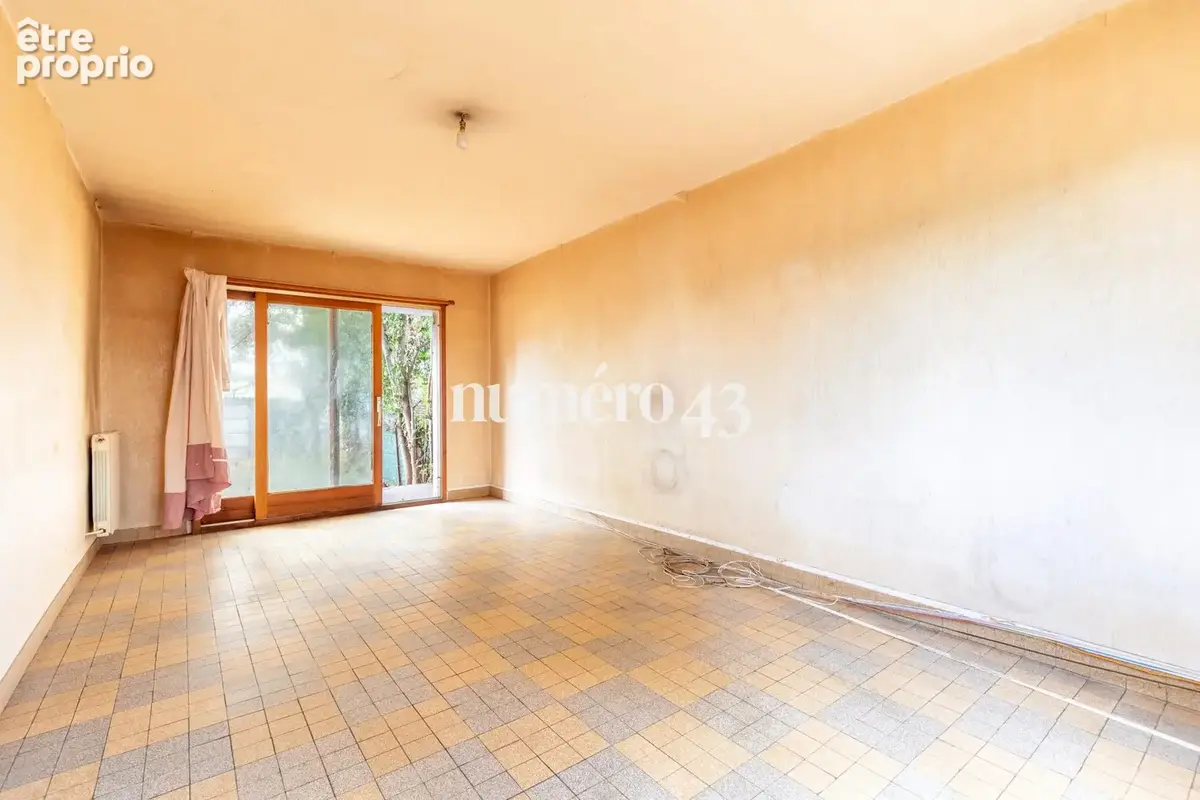 Maison 80 m² à Ambares-Et-Lagrave  - photo 4