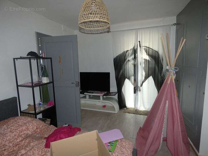 Appartement à VEYNES