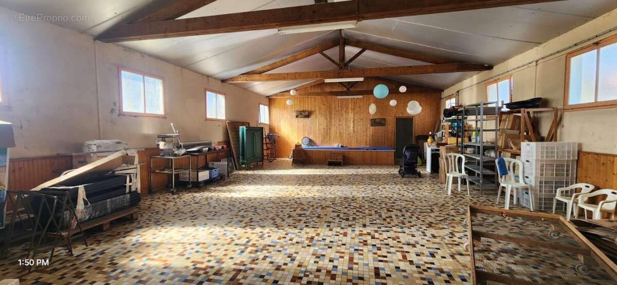 Maison 644 m² à Largeasse  - photo 2
