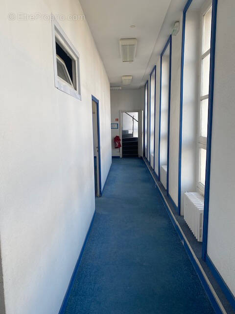 Commerce à MAISONS-LAFFITTE