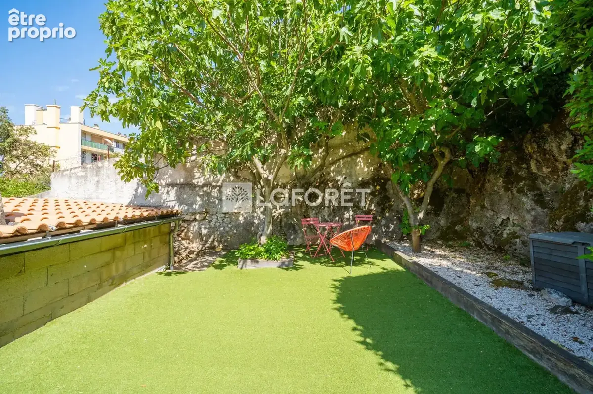 Maison La Penne Sur Huveaune - T6 - photo 17