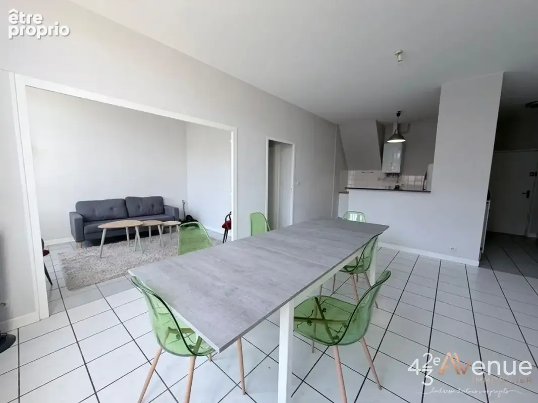 Appartement 3 pièces 68 m² à vendre à Saint-Etienne (42000) - photo 2