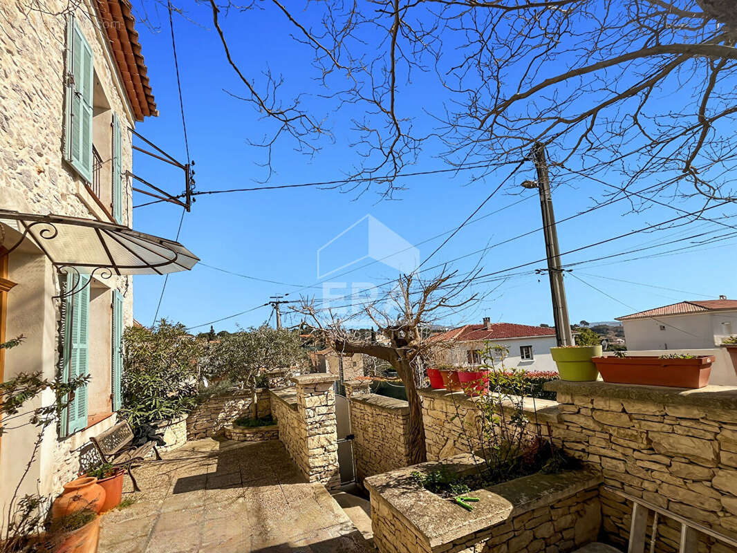 Maison à LES PENNES-MIRABEAU