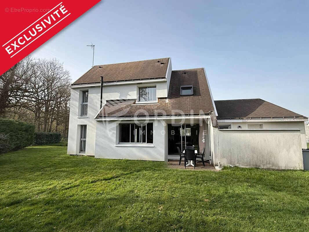 Maison à NEUVY-SUR-LOIRE