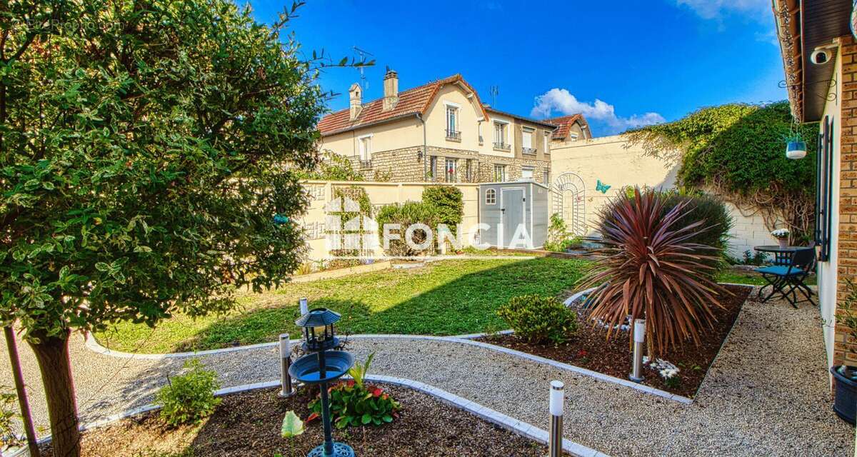 Maison à MANTES-LA-VILLE