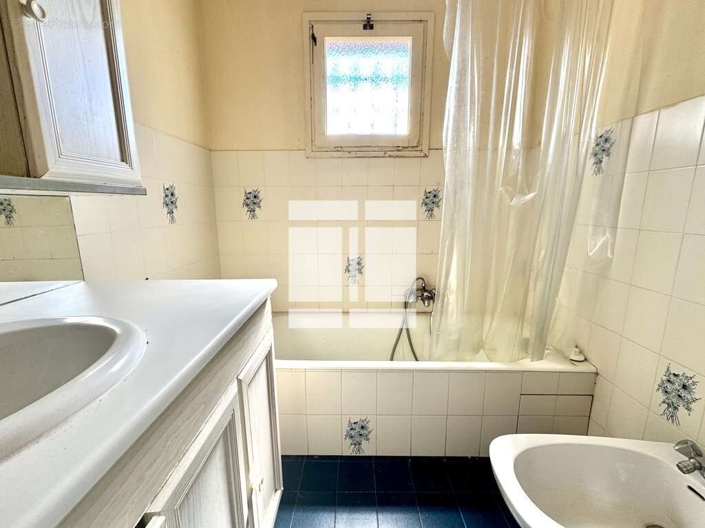 Appartement à CALVI