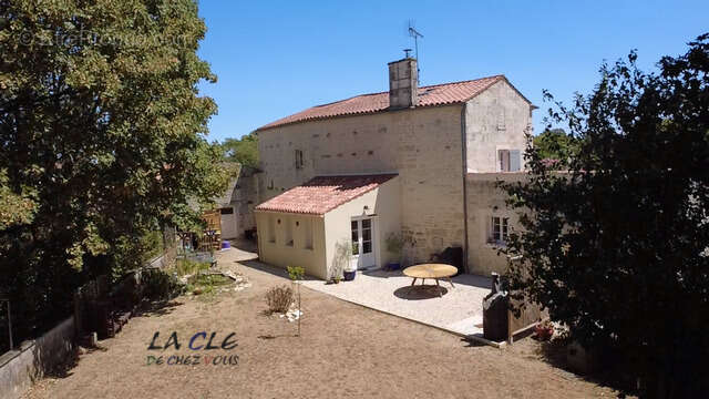 Maison ancienne renovee - photo 2