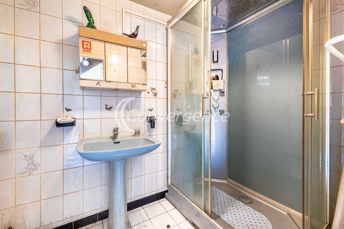 Maison à SAILLAT-SUR-VIENNE