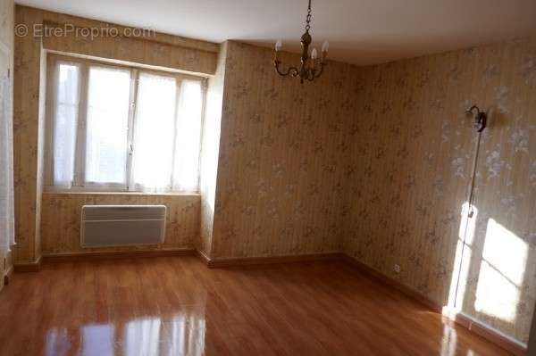 Maison à PLEINE-FOUGERES