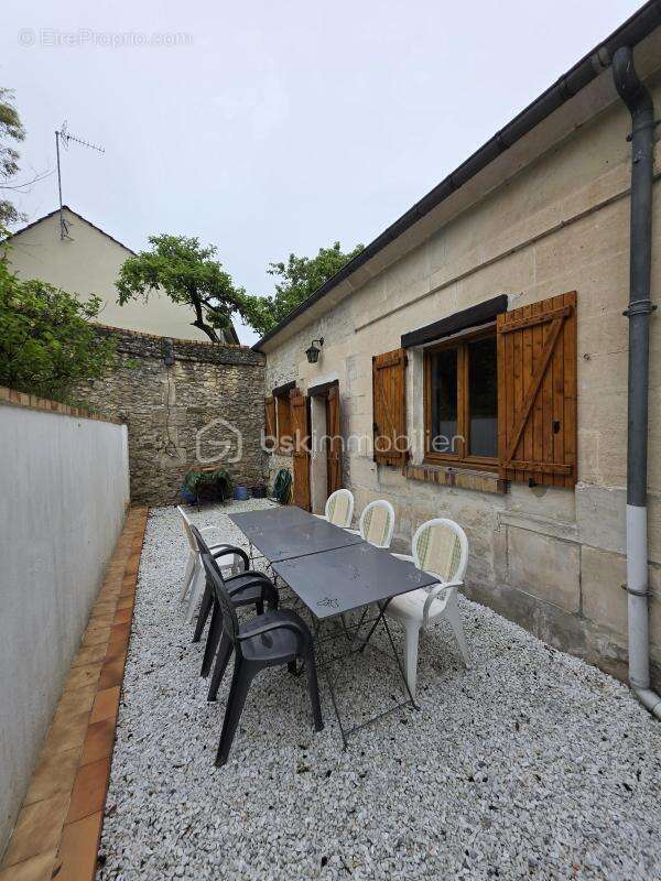 Maison à LIANCOURT