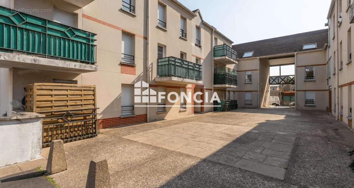 Appartement à MORANGIS