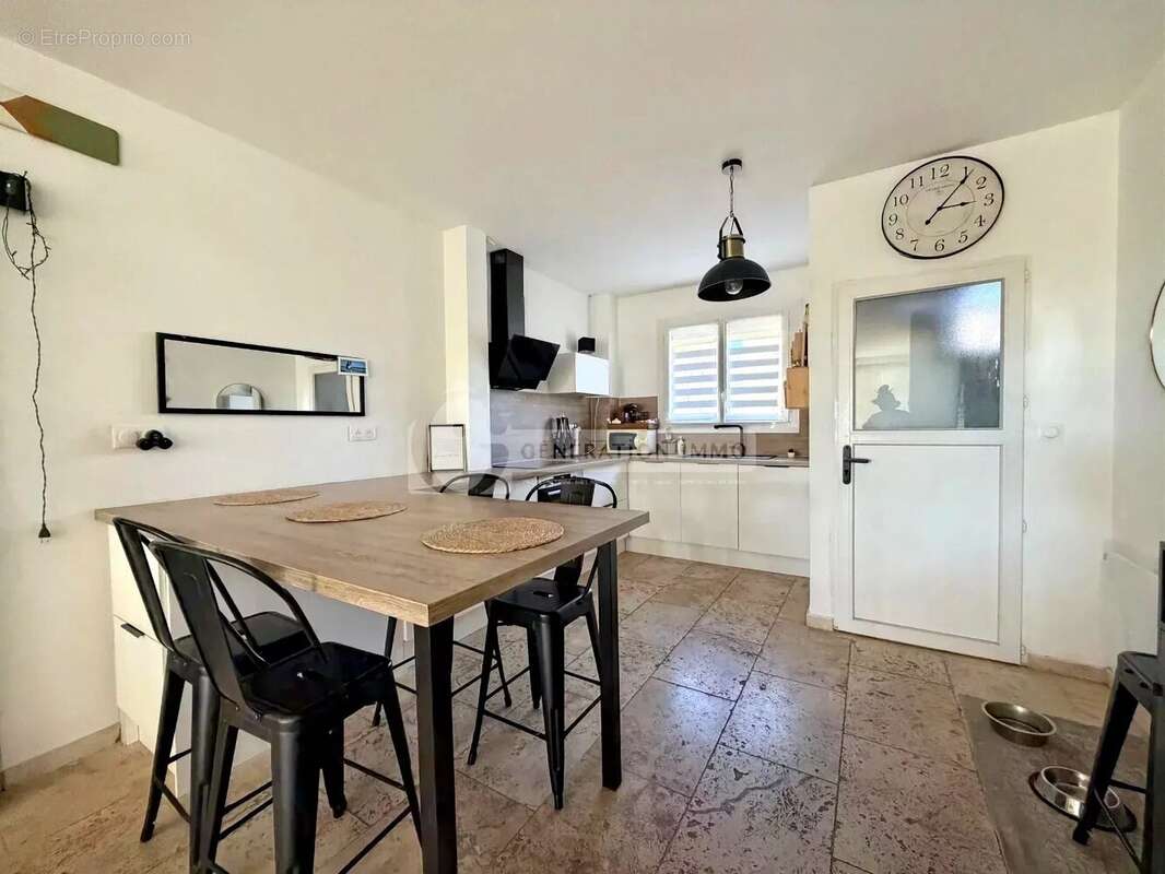 Appartement à ARLES