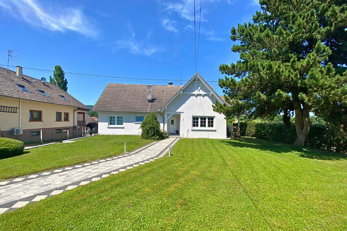 Maison à PREUSCHDORF