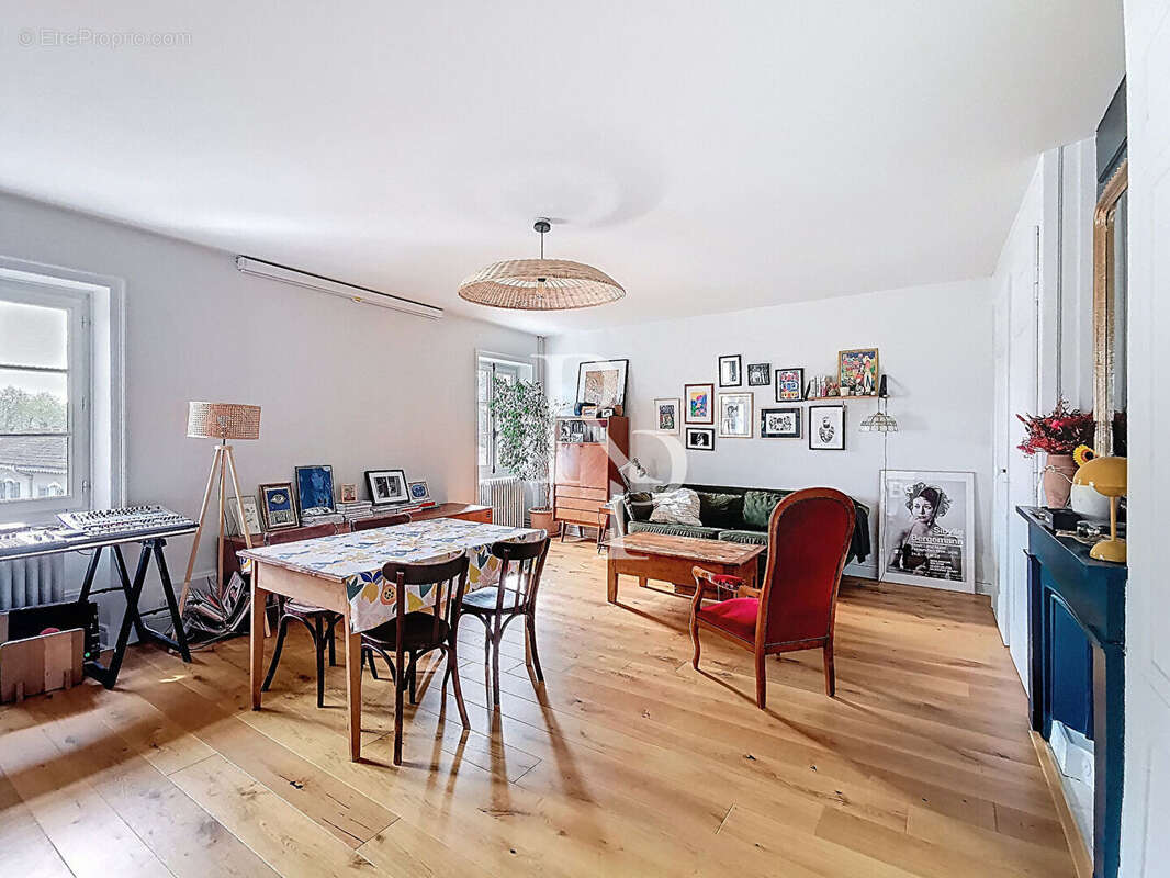 Appartement à LYON-5E