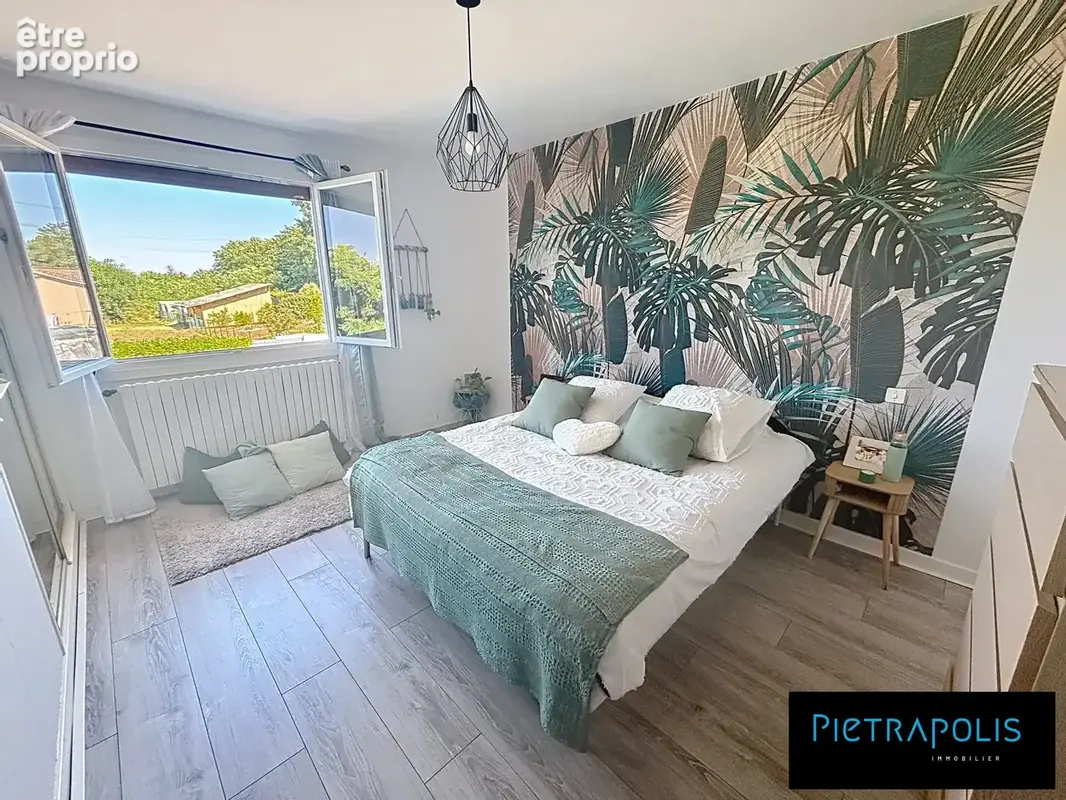 Maison 176 m² à Grieges  - photo 5