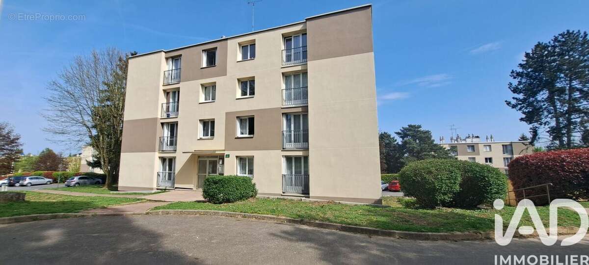 Photo 1 - Appartement à DOMONT