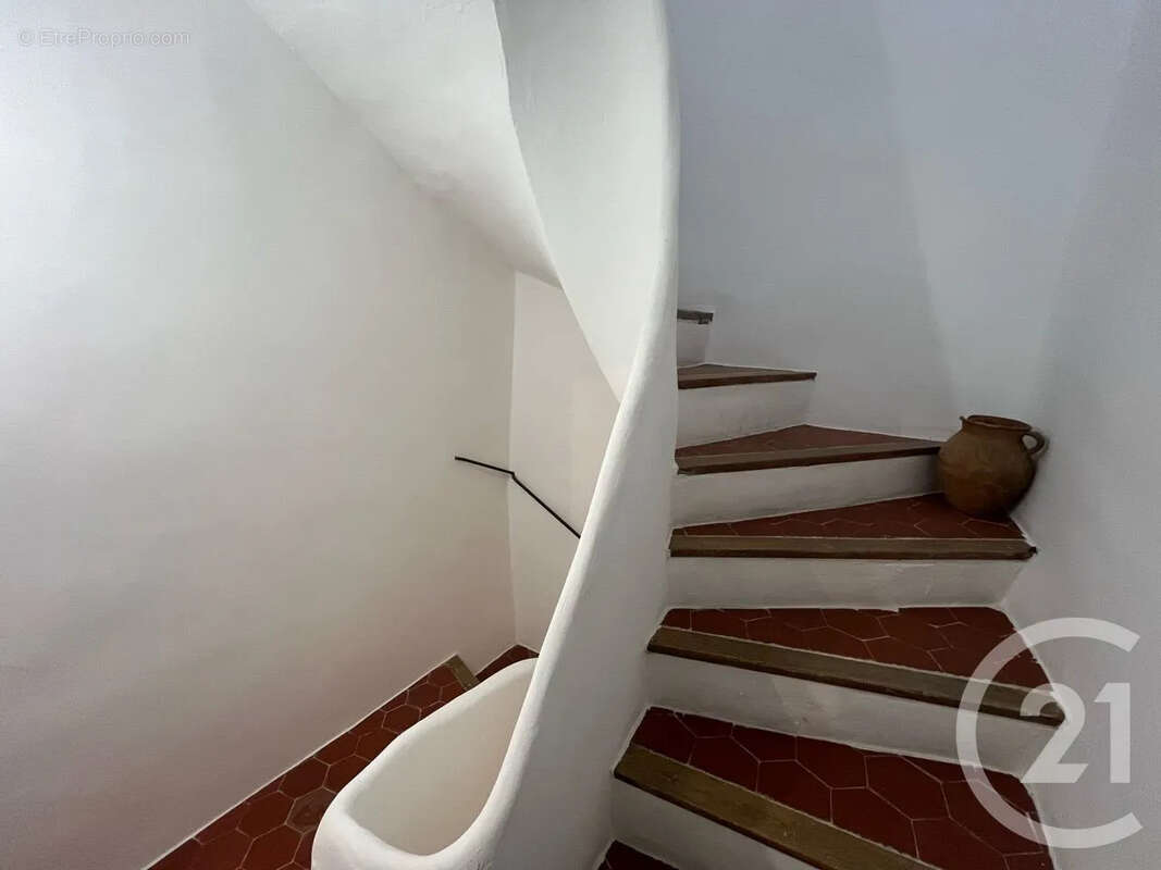 Maison à LA VALETTE-DU-VAR