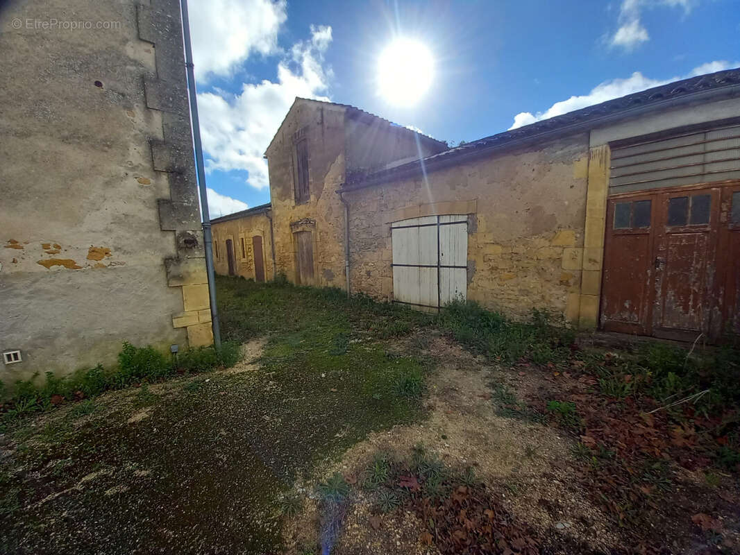 Maison à FUMEL