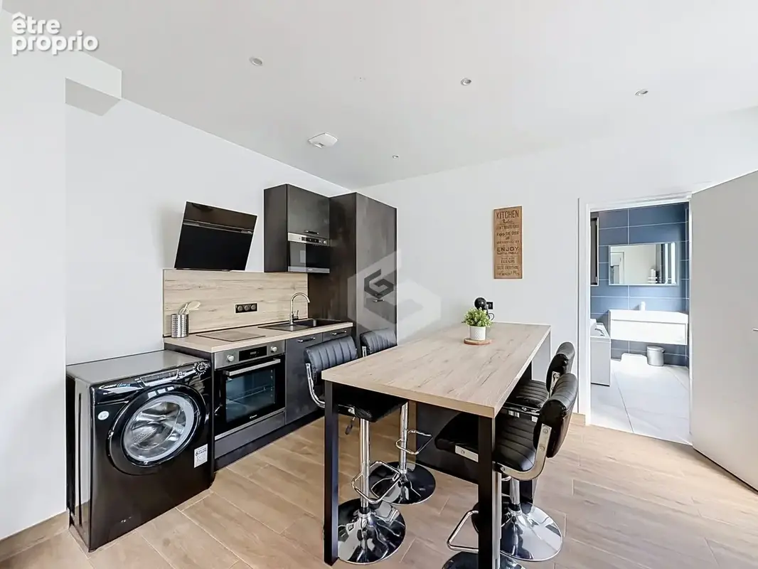 Appartement 74 m² à Reims  - photo 4