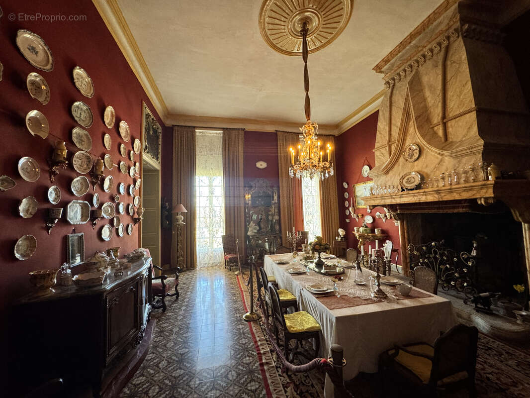 Maison à FORCALQUIER