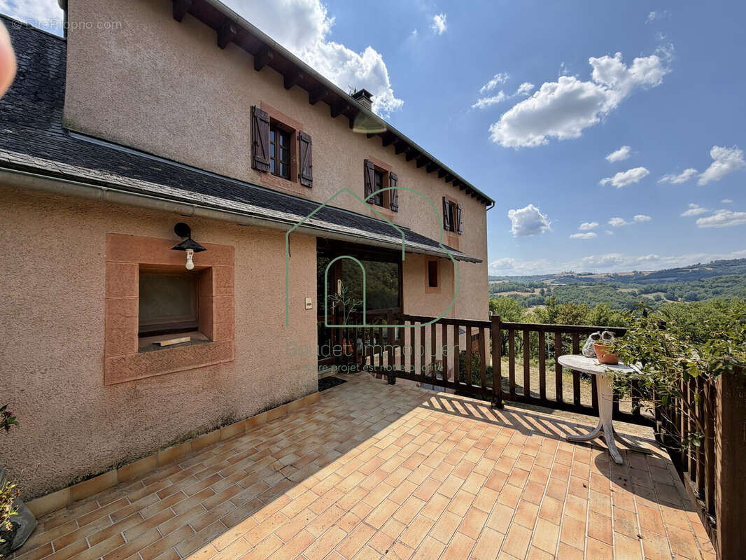 Maison 175 m² à Conques  - photo 6