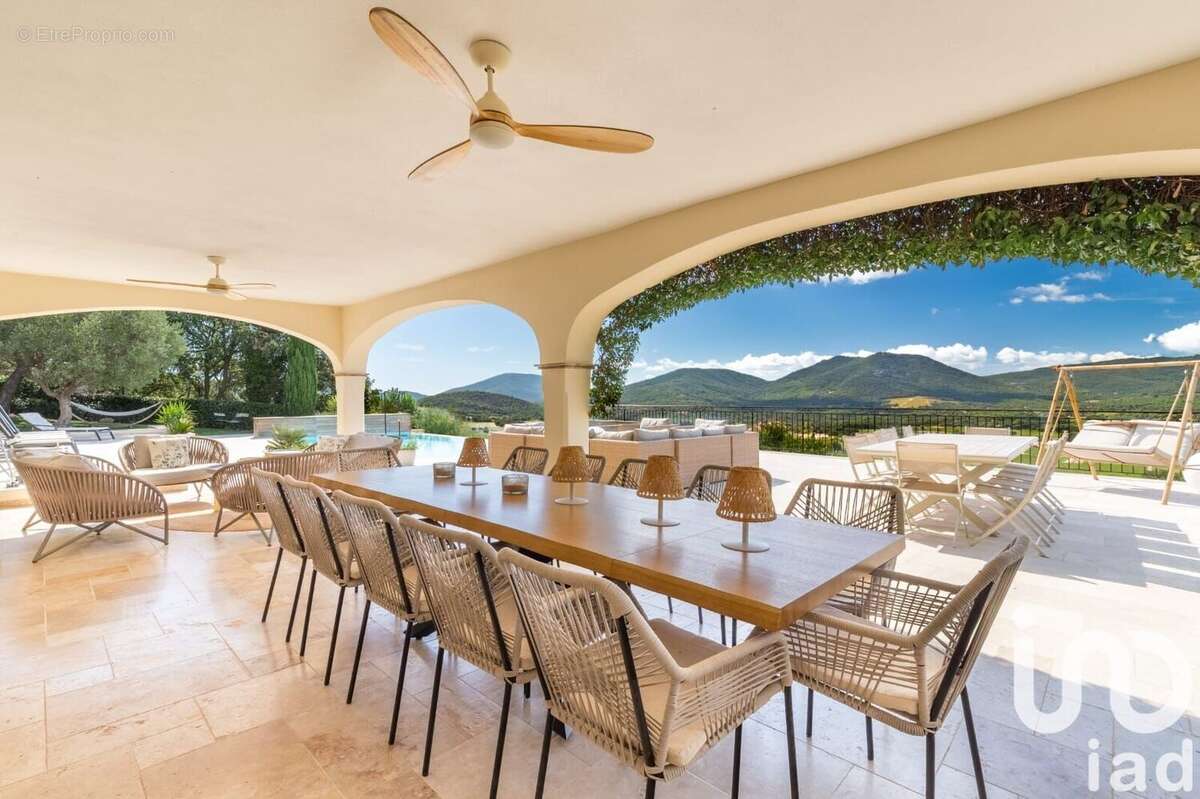 Photo 2 - Maison à PLAN-DE-LA-TOUR