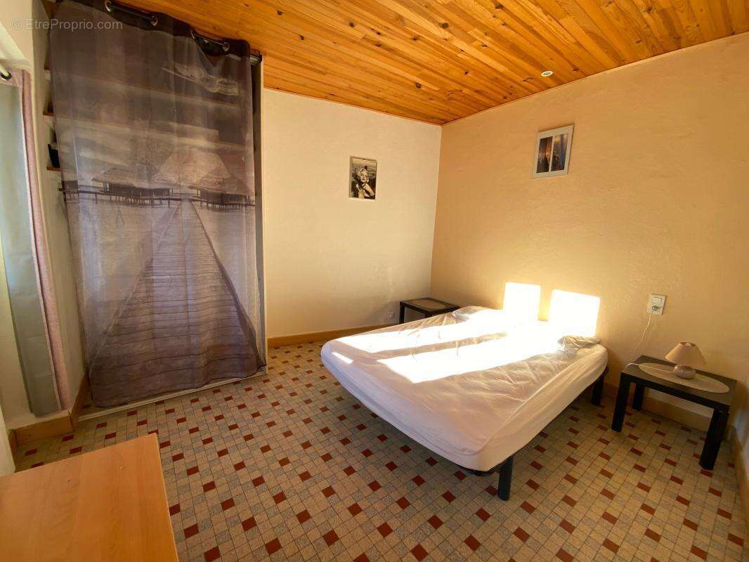 Maison à LARGENTIERE