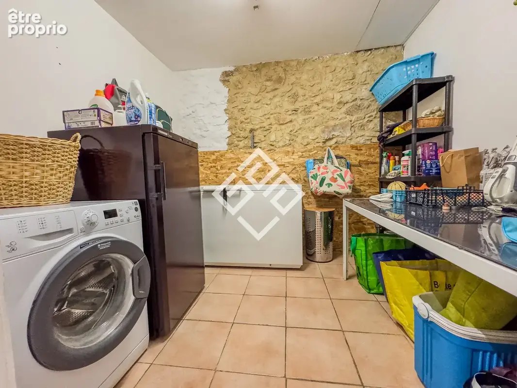 Maison en Pierre de caractère avec jardin et garage - photo 11
