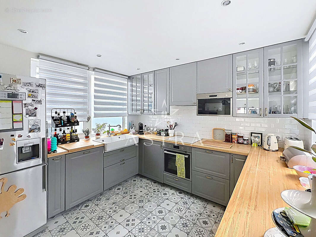 Appartement à MONTROUGE