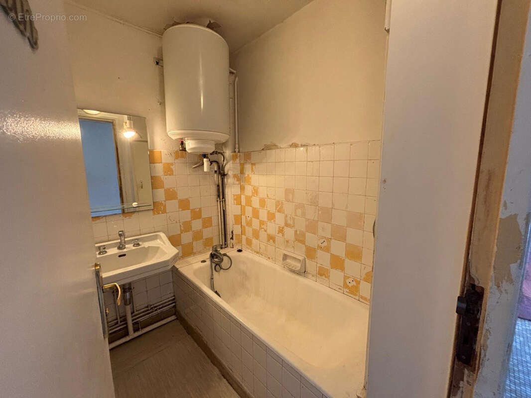 Appartement à SAINT-MAUR-DES-FOSSES