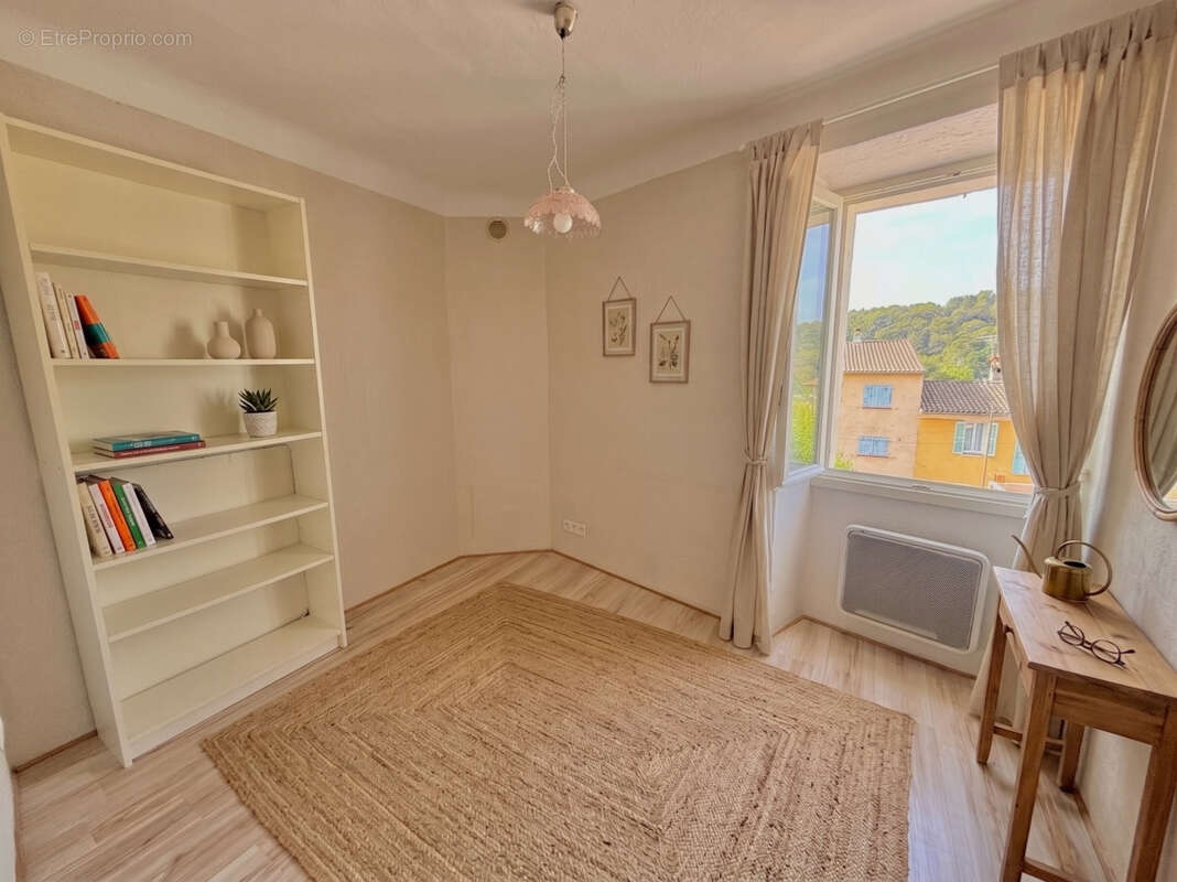 Maison de village 4 pièces de 113 m2   La Colle-sur-Loup - photo 10