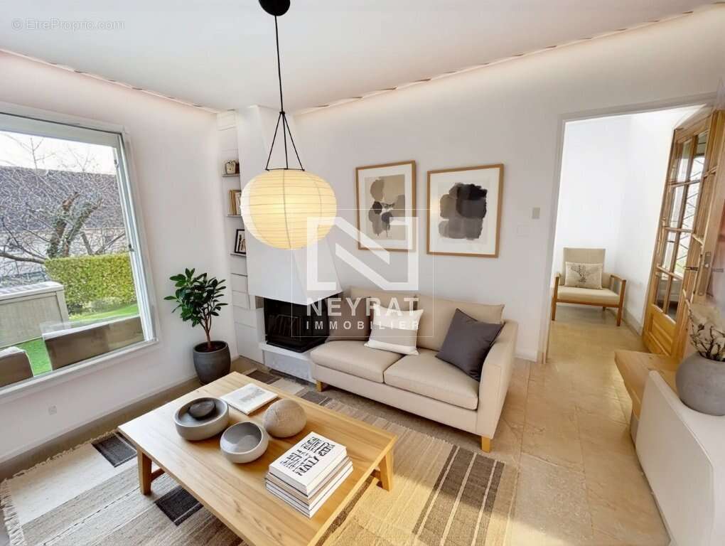 Maison à SENNECEY-LE-GRAND