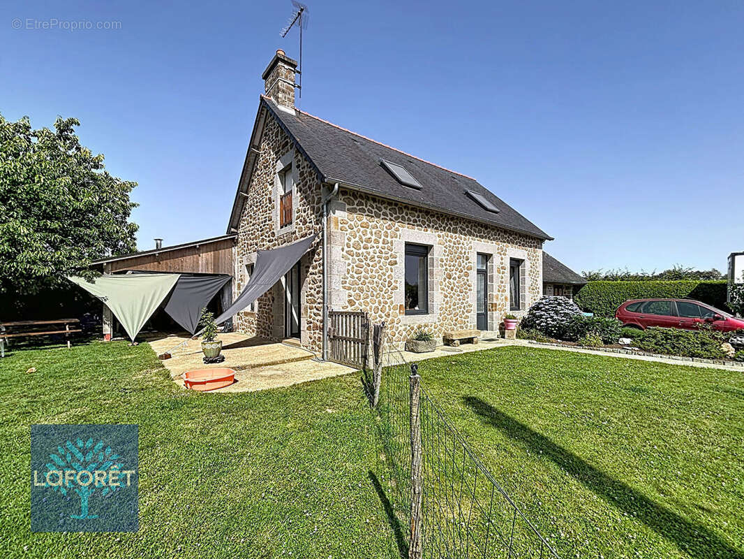 Maison à LA CHAPELLE-JANSON