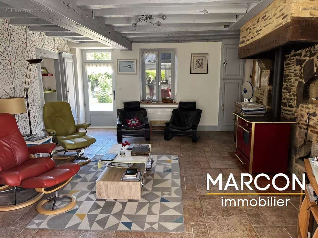 Maison 144 m² à Nouziers  - photo 9