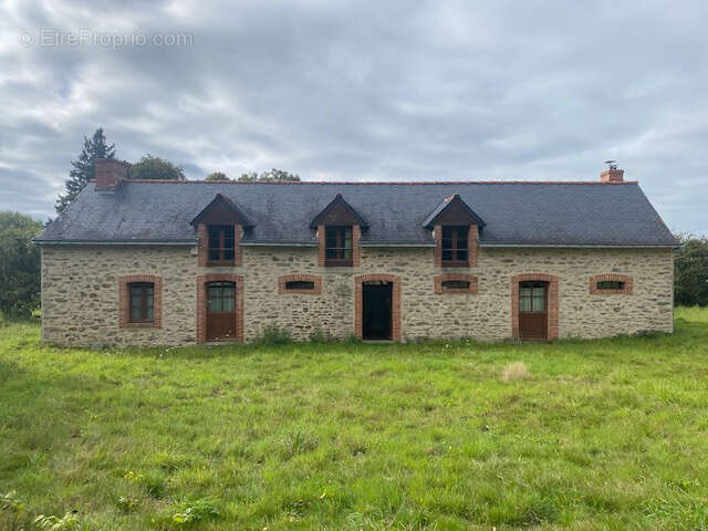 Maison à LES FORGES