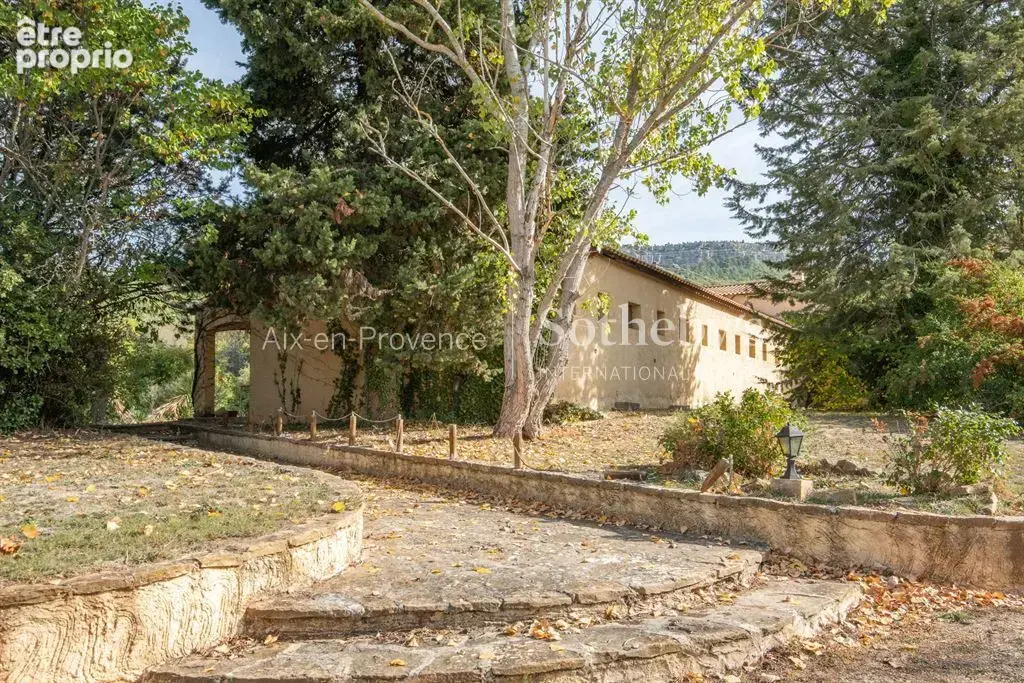 Propriéte sur site exeptionnel à Beaurecueil - photo 5