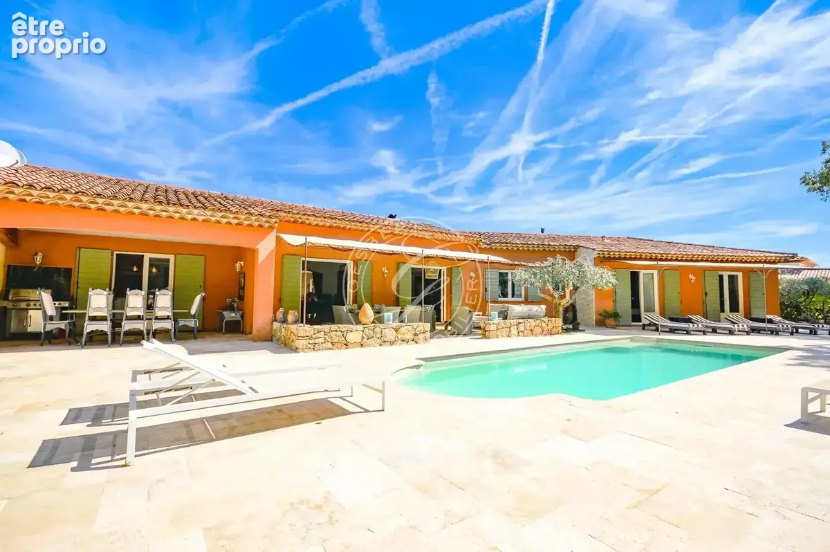 SAINT ANTONIN DU VAR superbe villa de plain pied avec piscine - photo 15