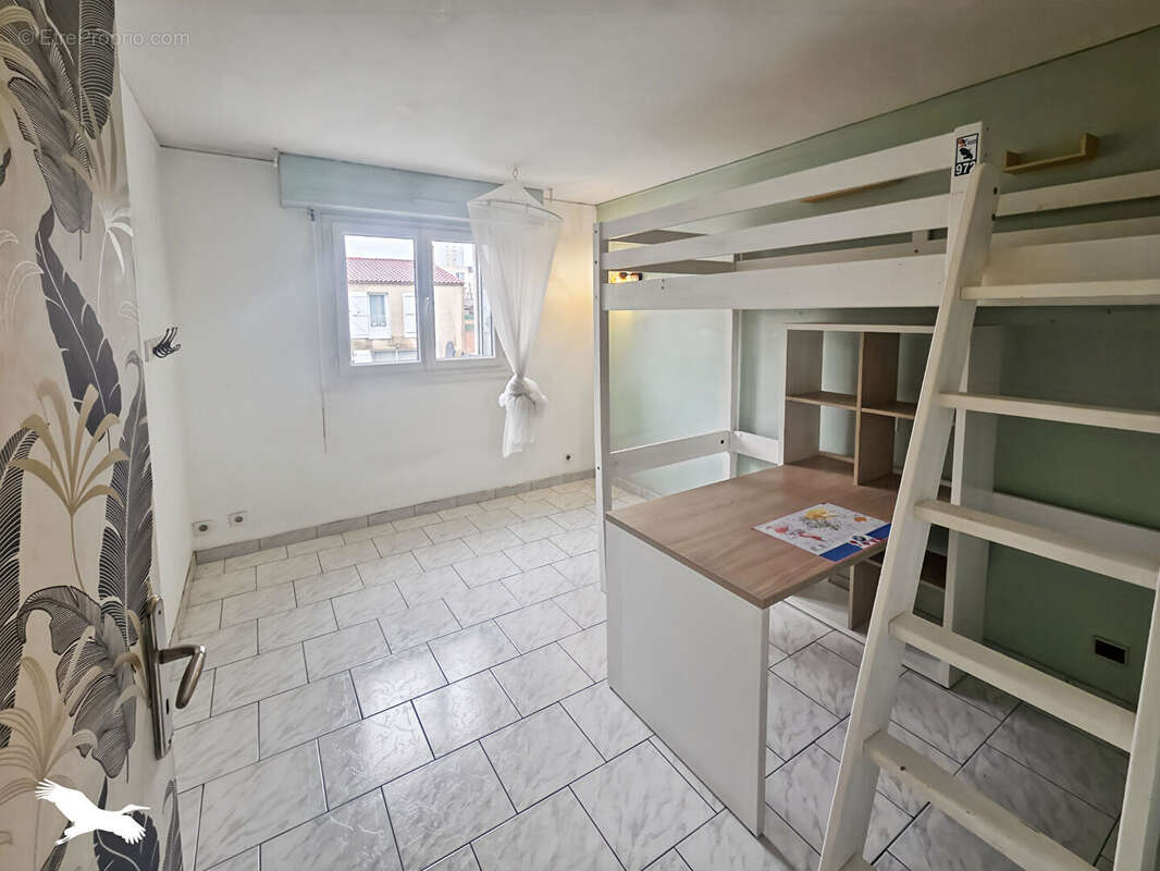 Appartement à MARSEILLE-11E