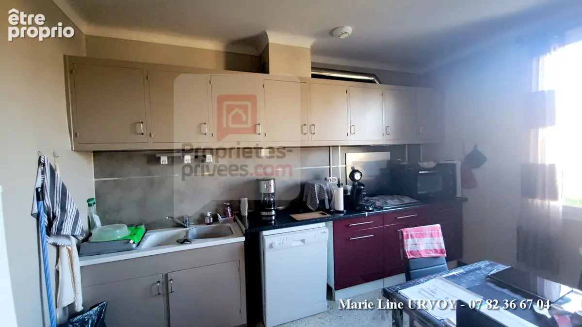13550 Paluds de Noves -  SPECIAL INVESTISSEUR - Appartement T3 loué  de 73 m² avec terrasse et parking - photo 4