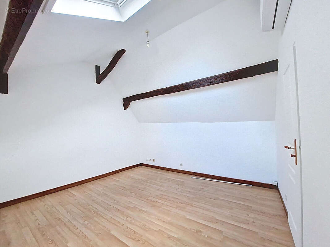 Appartement à BREVAL